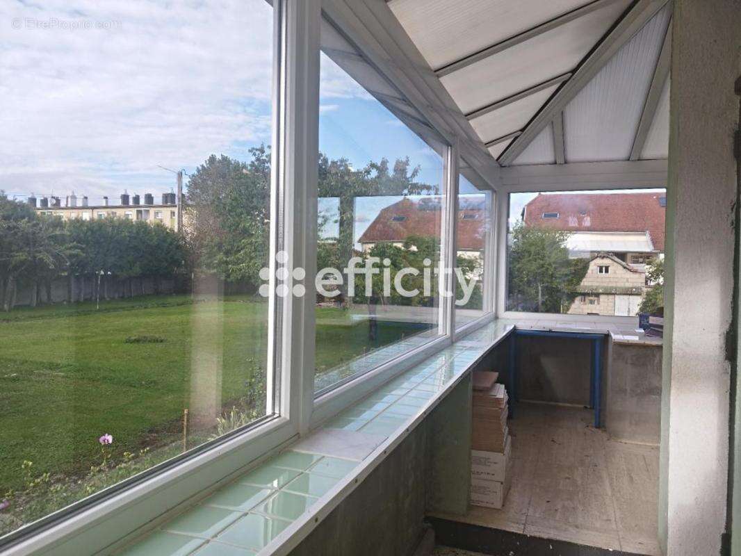 Maison à CHALINDREY