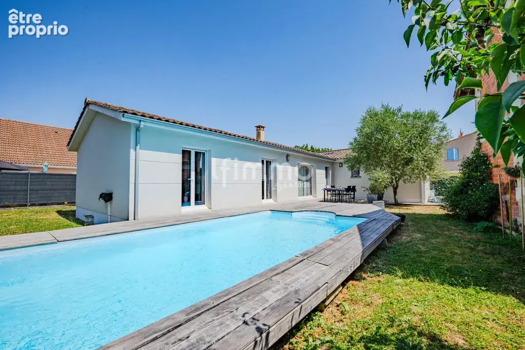 Maison à AMBES