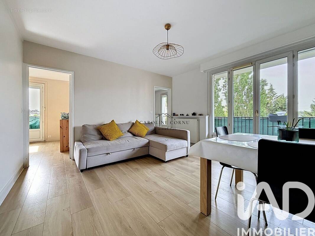 Photo 1 - Appartement à VILLIERS-SUR-MARNE