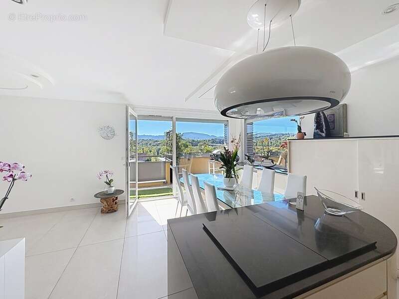Appartement à vendre 5 pièces Attique à VETRAZ MONTHOUX (74) - photo 8