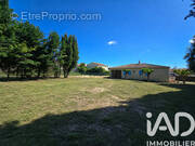 Photo 1 - Maison à LAUDUN-L'ARDOISE