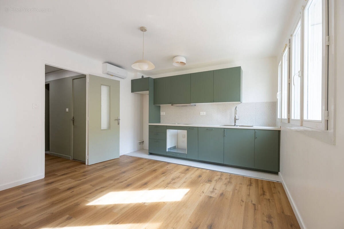 Appartement à HYERES