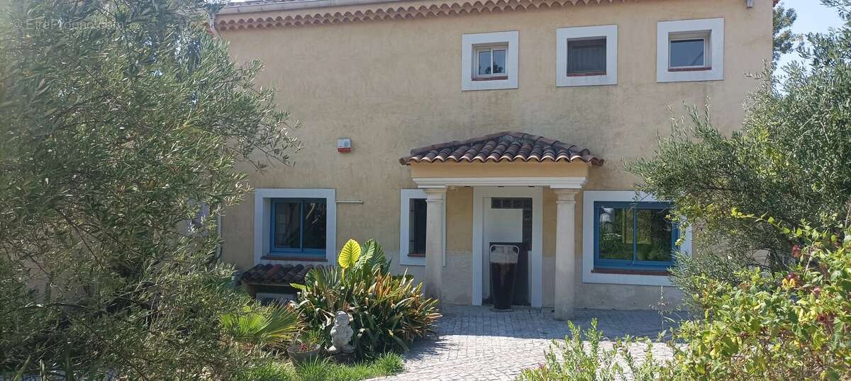 Villa  au calme - photo 3