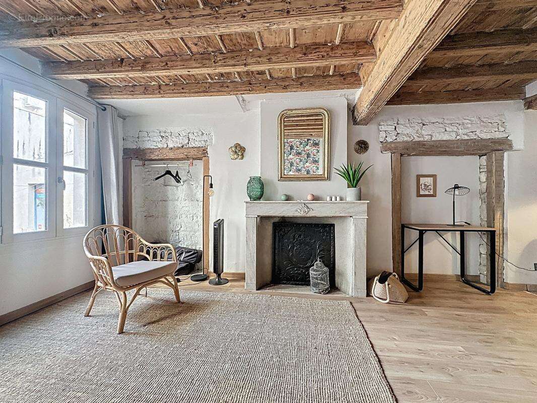 Avignon intra muros appartement de charme renove 99 m² - photo 3