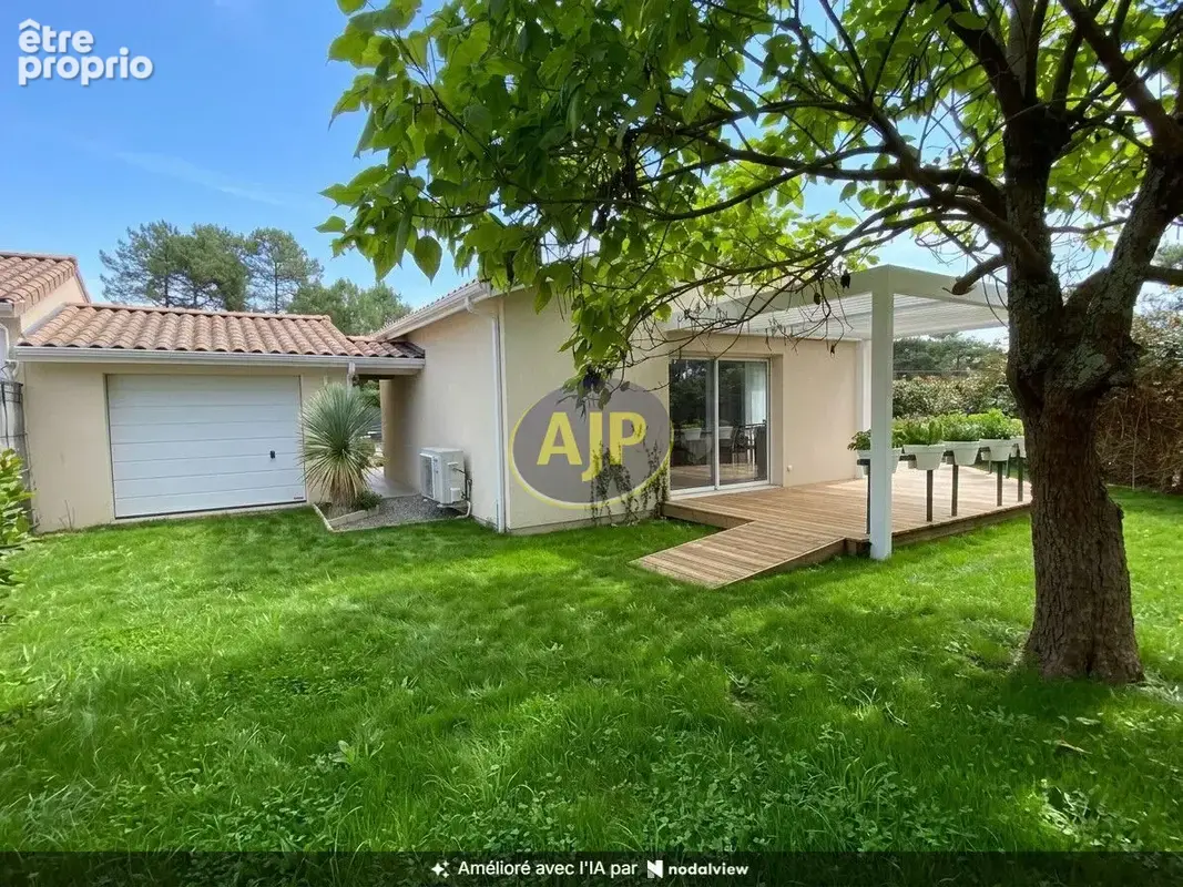 Photo Maison à Hourtin au prix de 299 000€