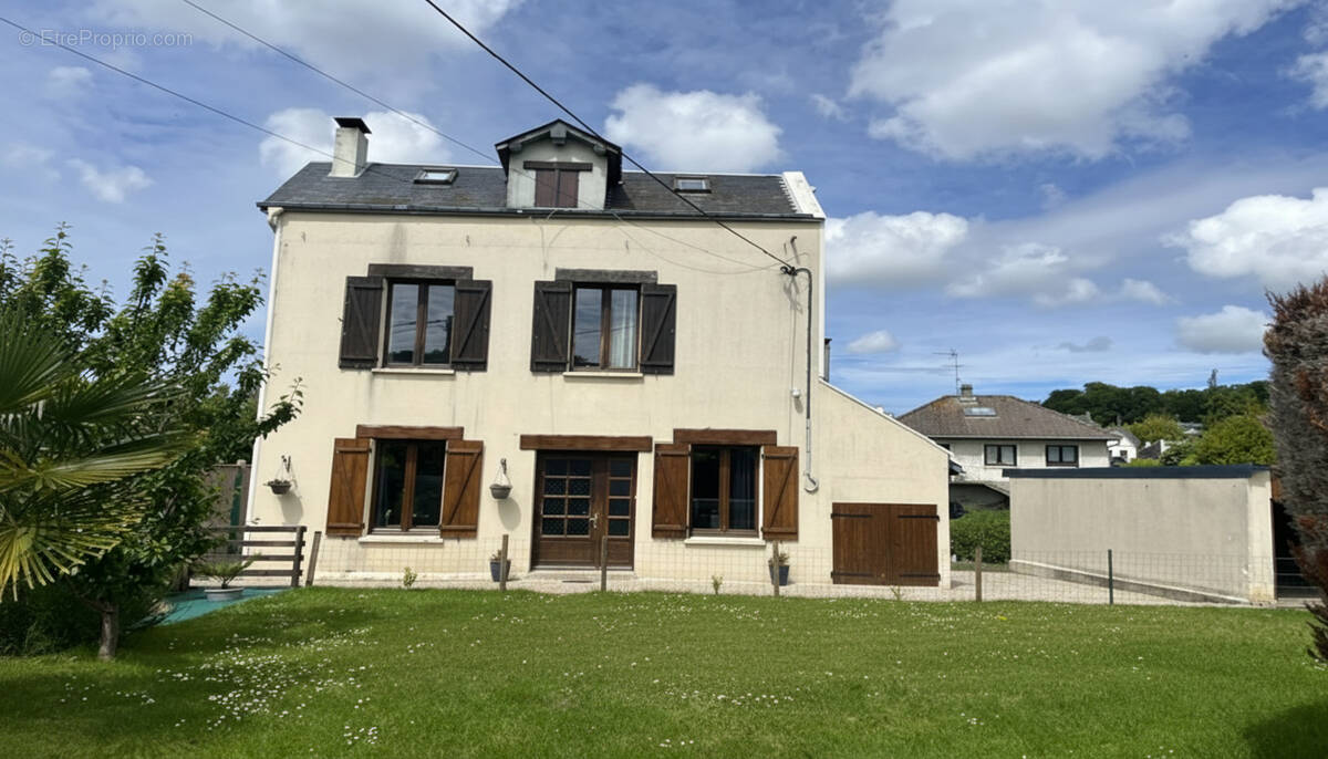 Maison à MONTIVILLIERS