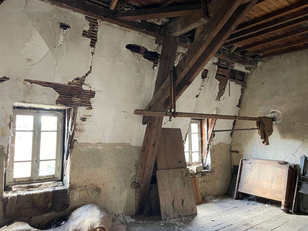 Maison à PIONSAT