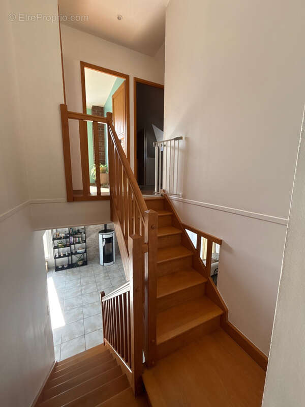 Pavillon individuel - photo 8