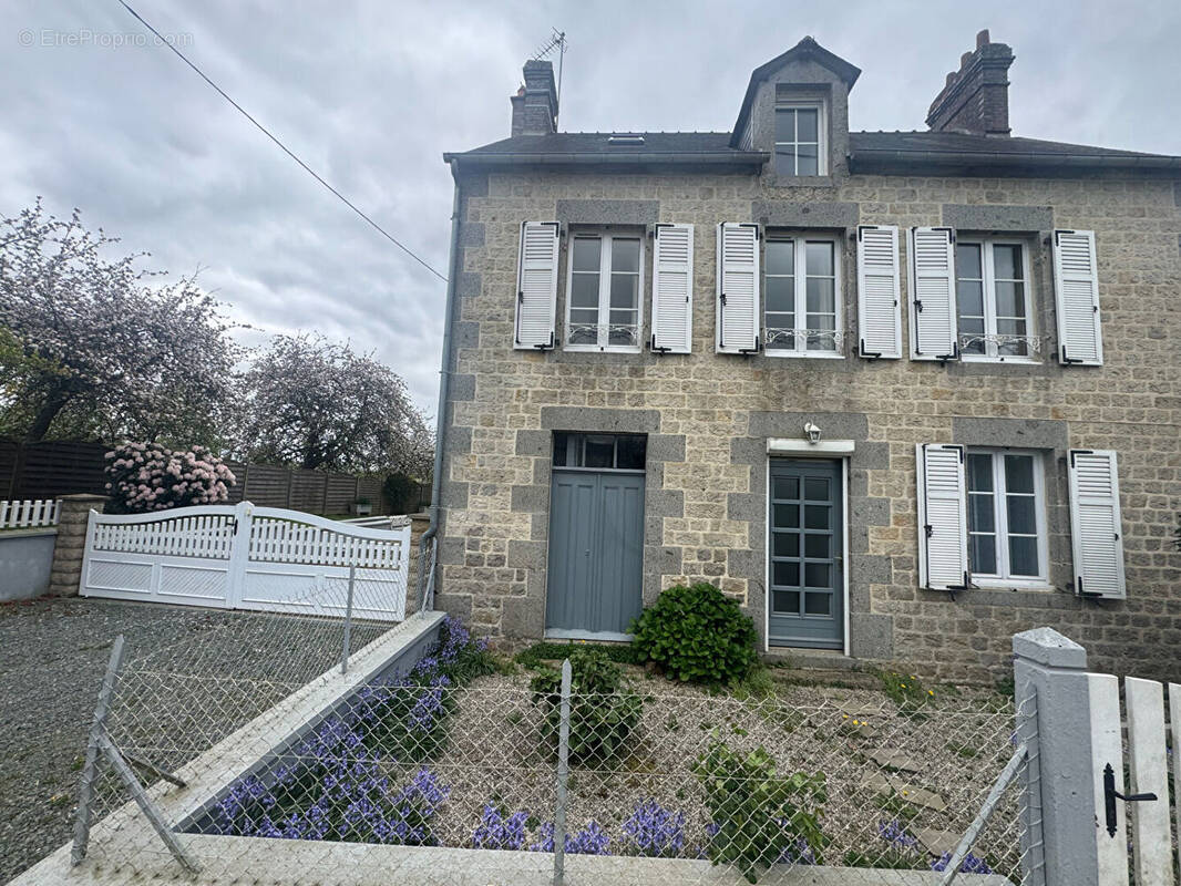 Maison à JUVIGNY-SOUS-ANDAINE