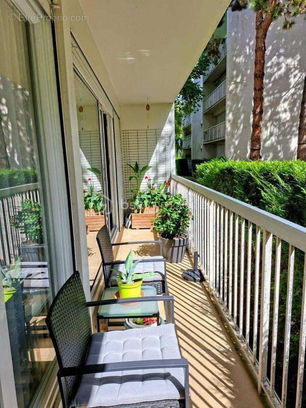 Appartement à BOUGIVAL