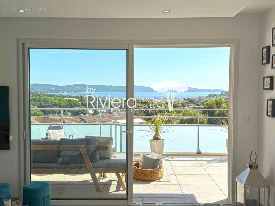 Appartement dernier étage à vendre à Cavalaire-Sur-Mer - photo 4