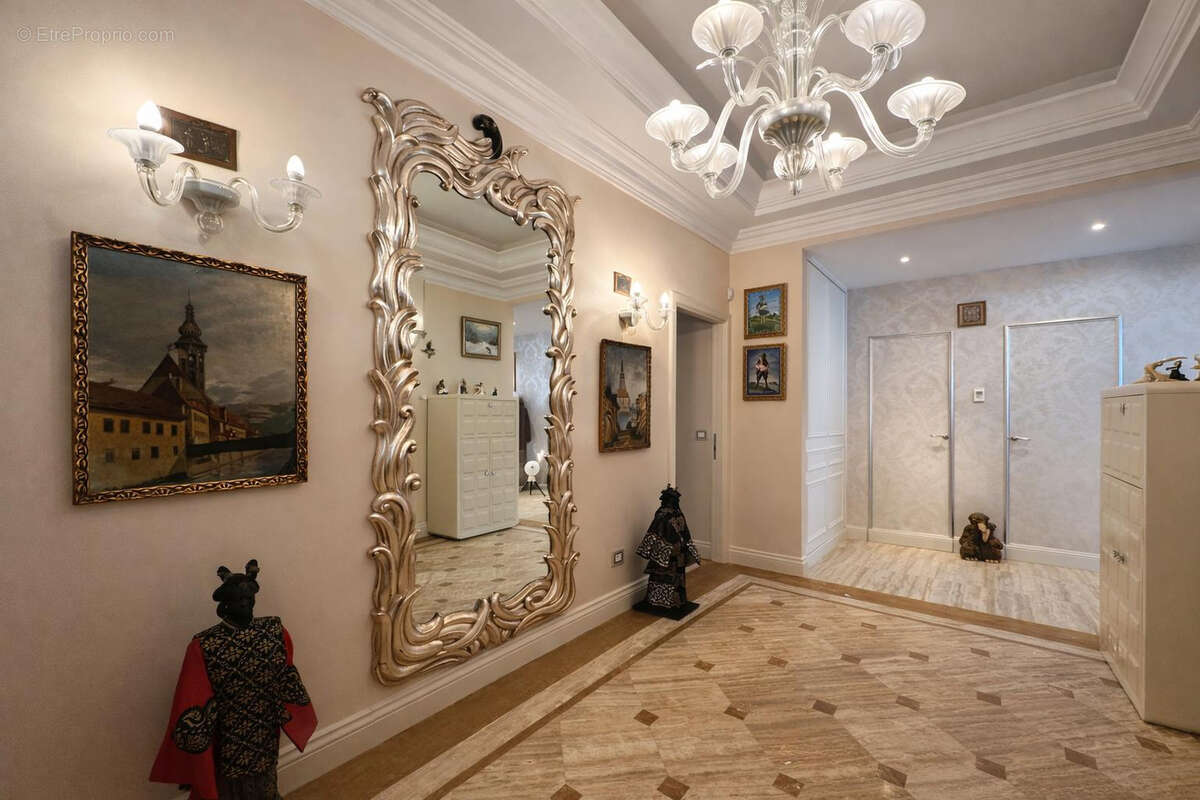 Appartement à MENTON