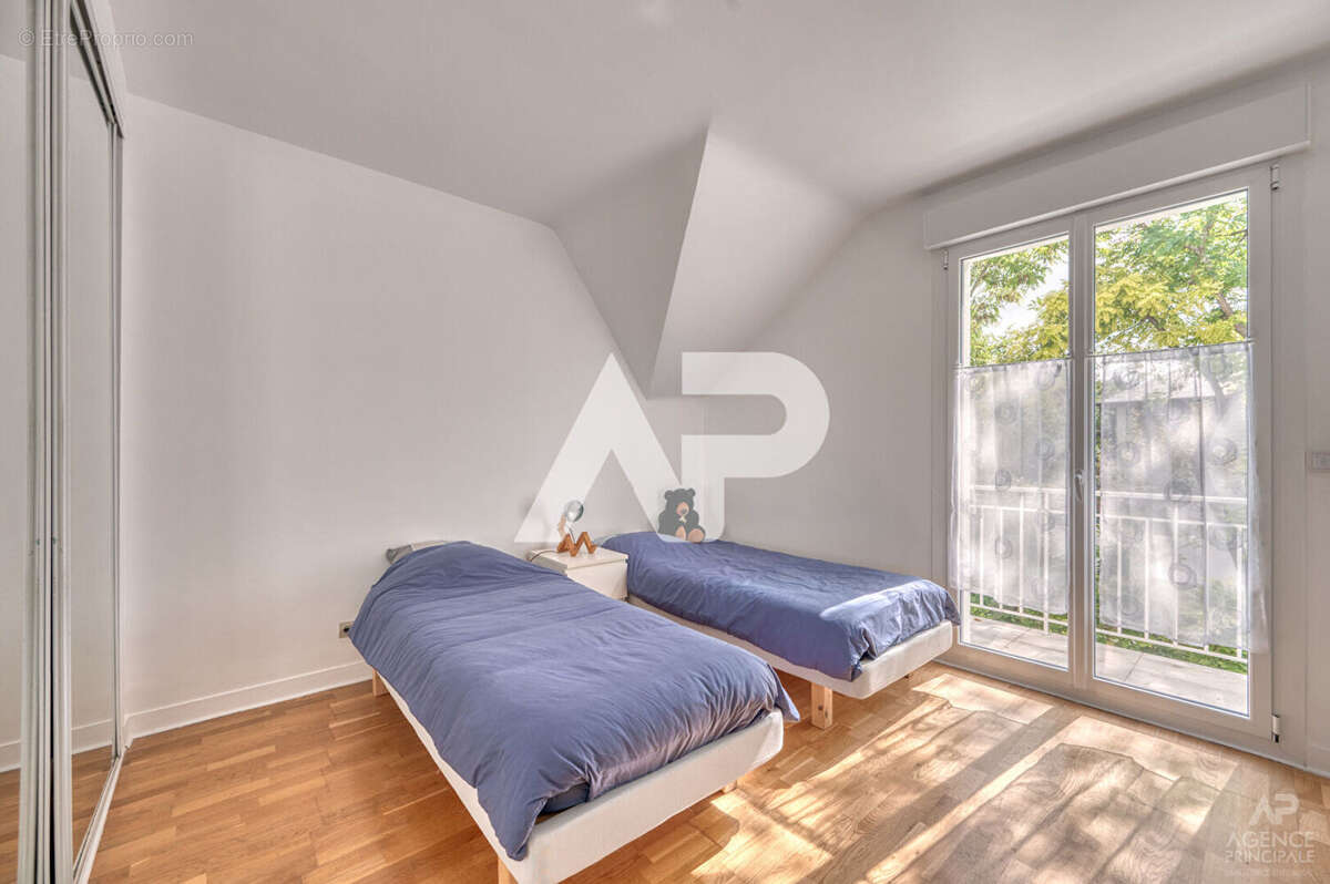 Maison à RUEIL-MALMAISON