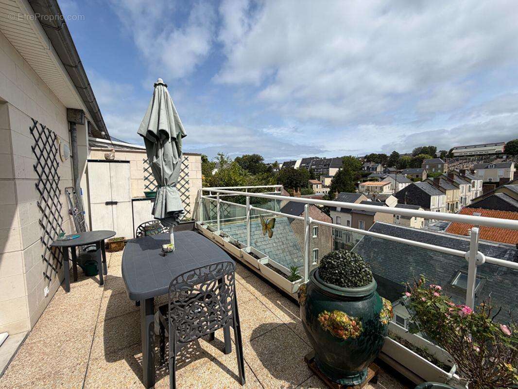 Appartement à TROUVILLE-SUR-MER