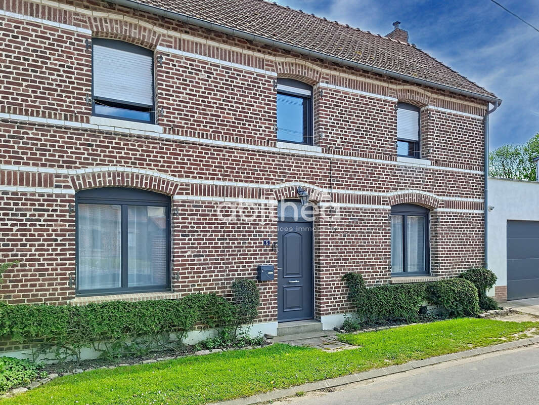 Maison à FONTAINE-LES-CROISILLES