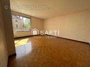 Photo 1 - Appartement à CHARNAY-LES-MACON