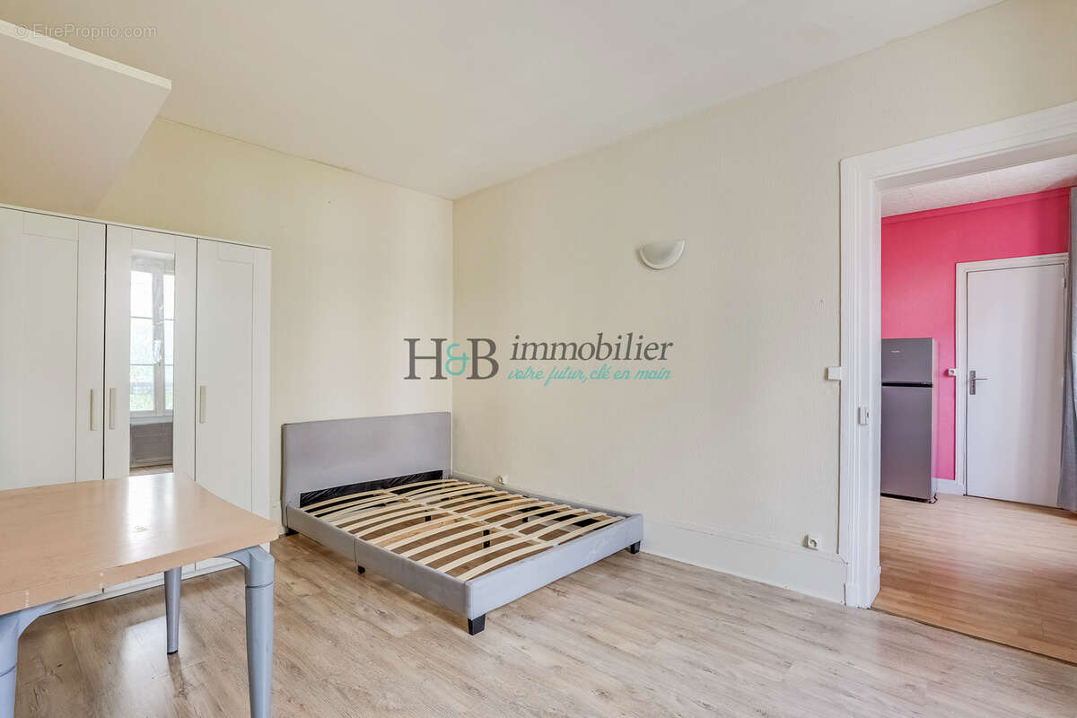 Appartement à VILLENEUVE-SAINT-GEORGES