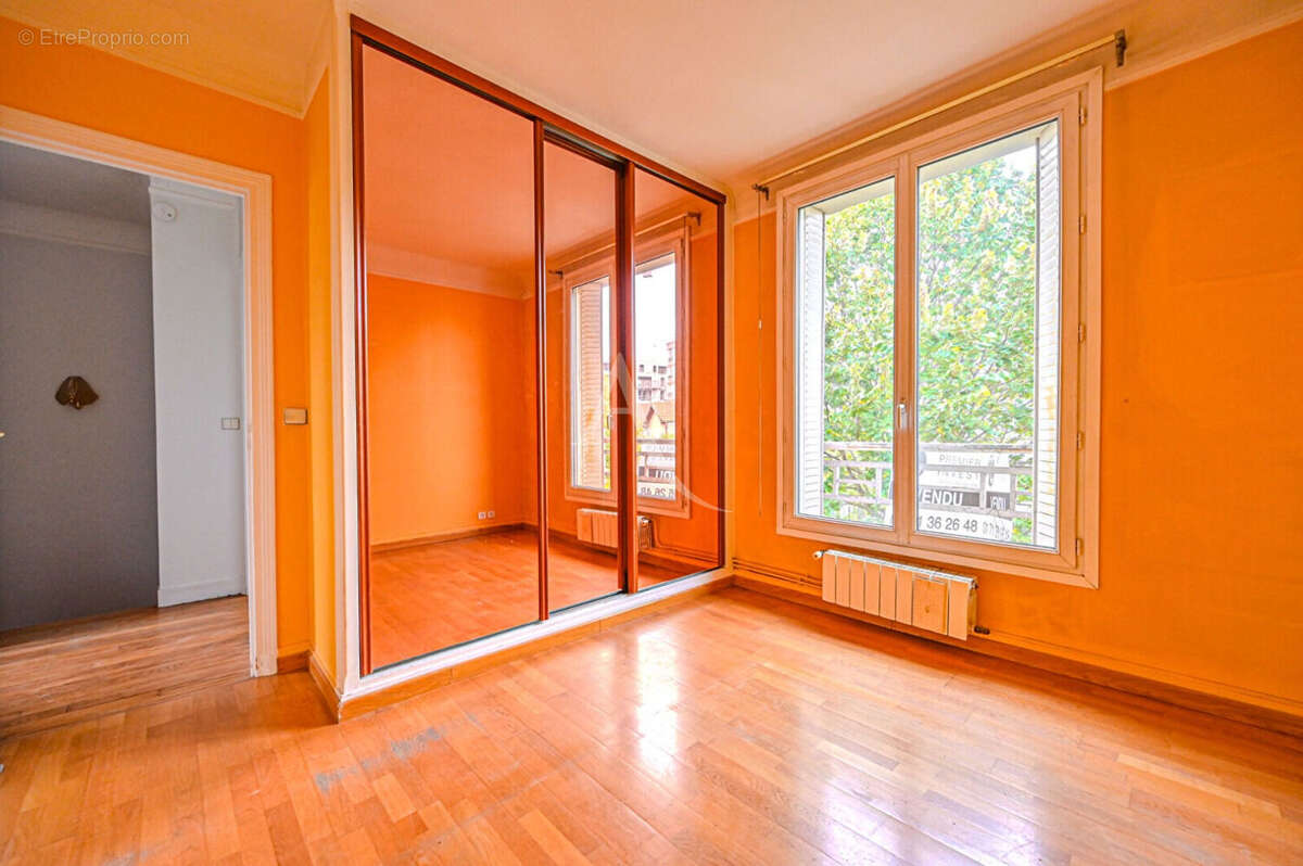 Maison à LE PERREUX-SUR-MARNE