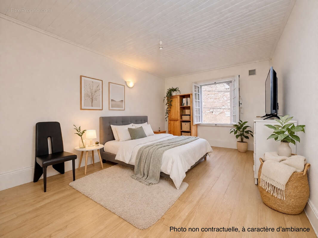 Maison à CHATELLERAULT