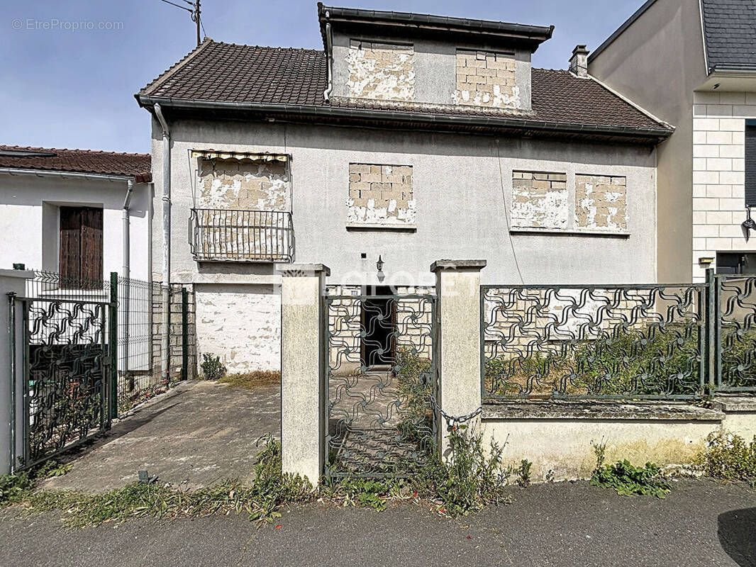 Maison à VILLEJUIF