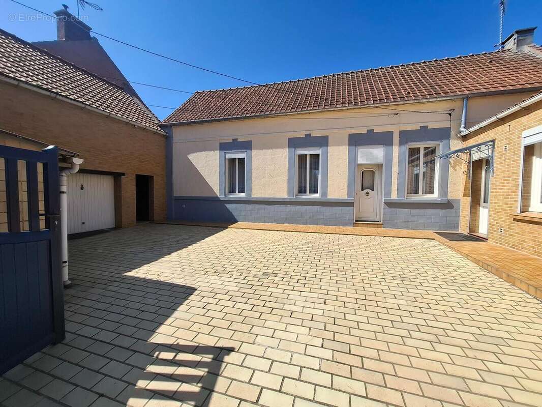 Photo 2 - Maison à HENIN-BEAUMONT