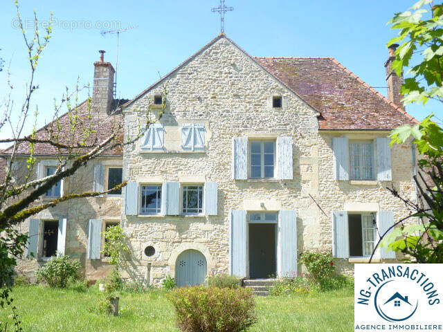 Maison à ENTRAINS-SUR-NOHAIN