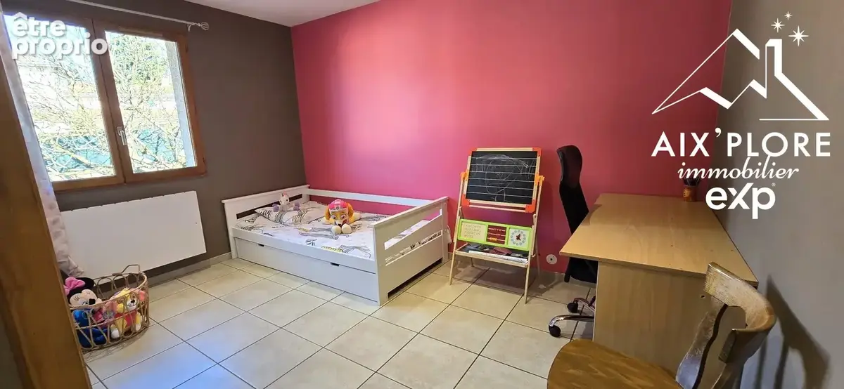 Maison 101 m² à Ambutrix  - photo 9