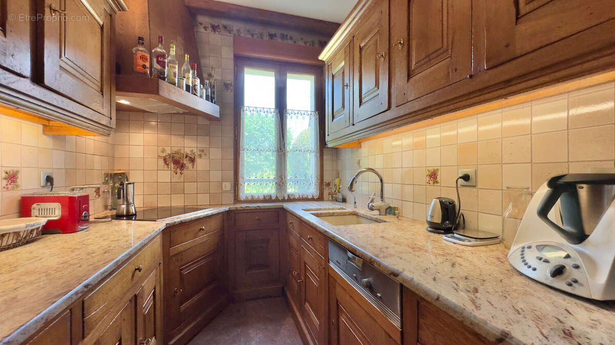 Maison à SAVIGNY-SUR-ORGE