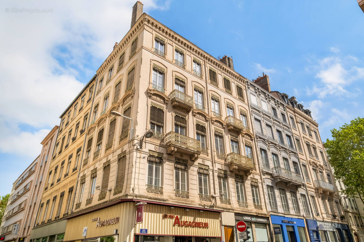 Appartement à LYON-6E