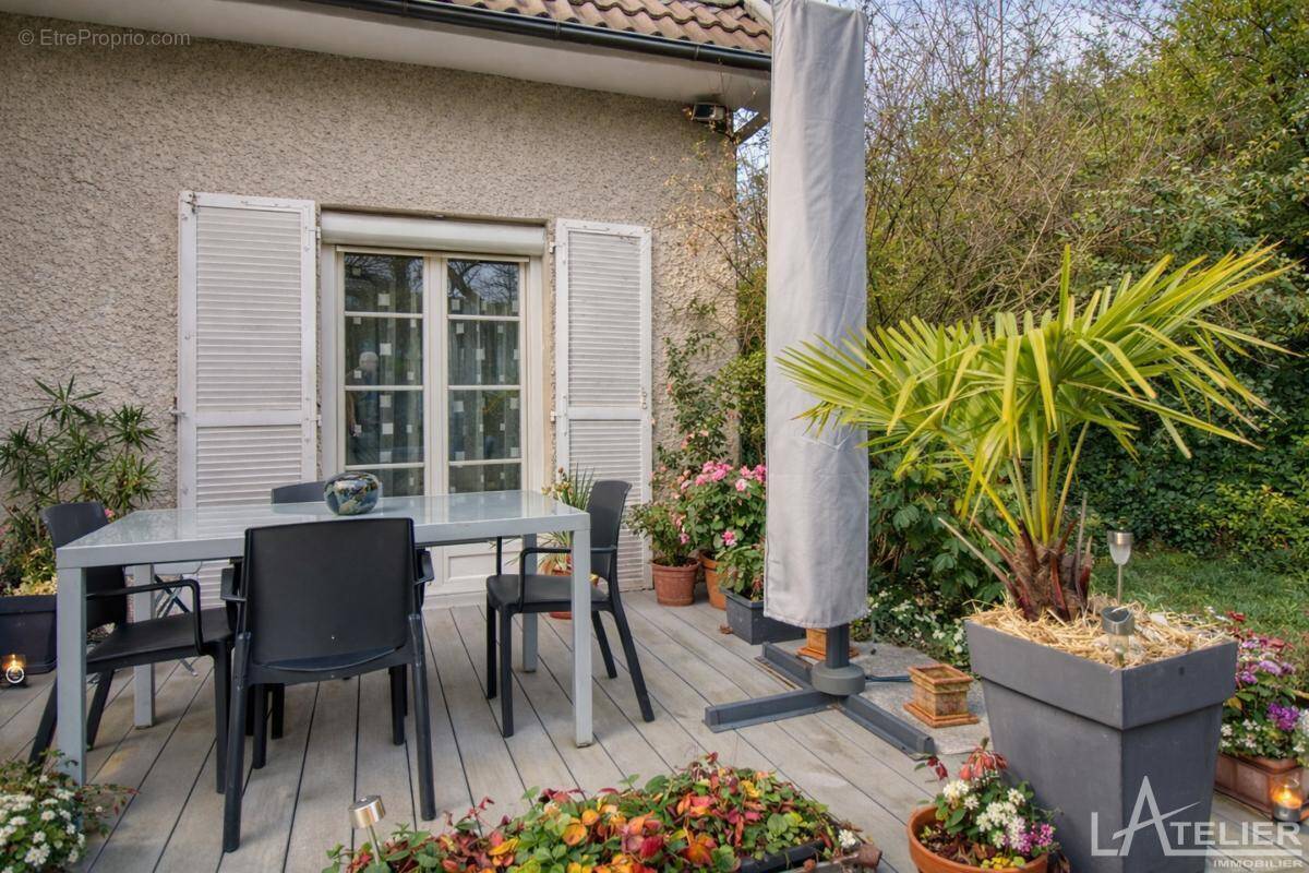 Maison à PLAISIR