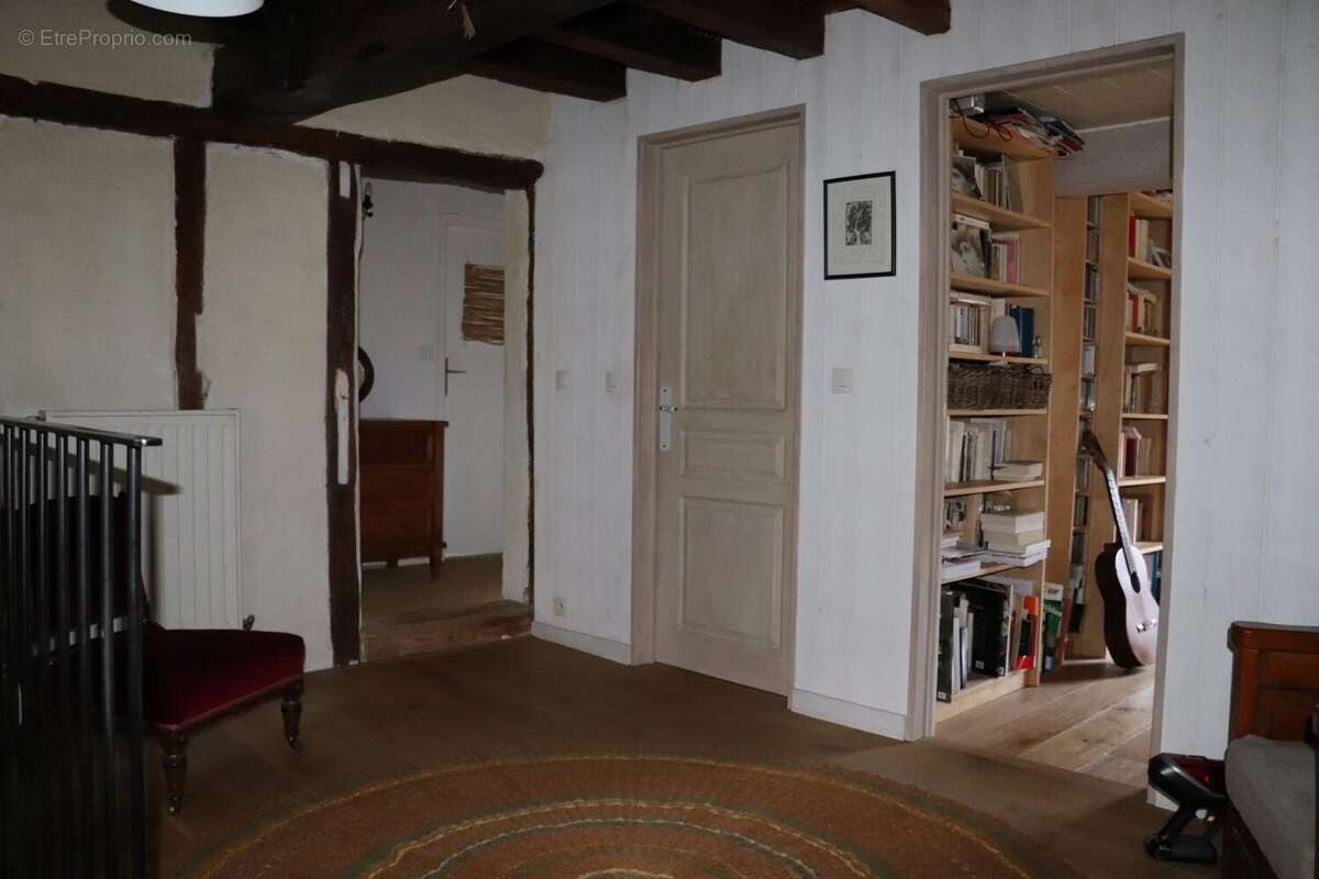 Maison à VILLENEUVE-SUR-BELLOT
