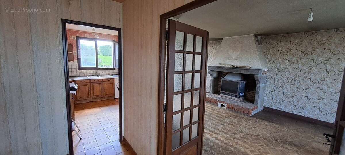 Maison à CUNLHAT
