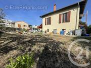 Maison à SAINT-LAURENT-DU-VAR