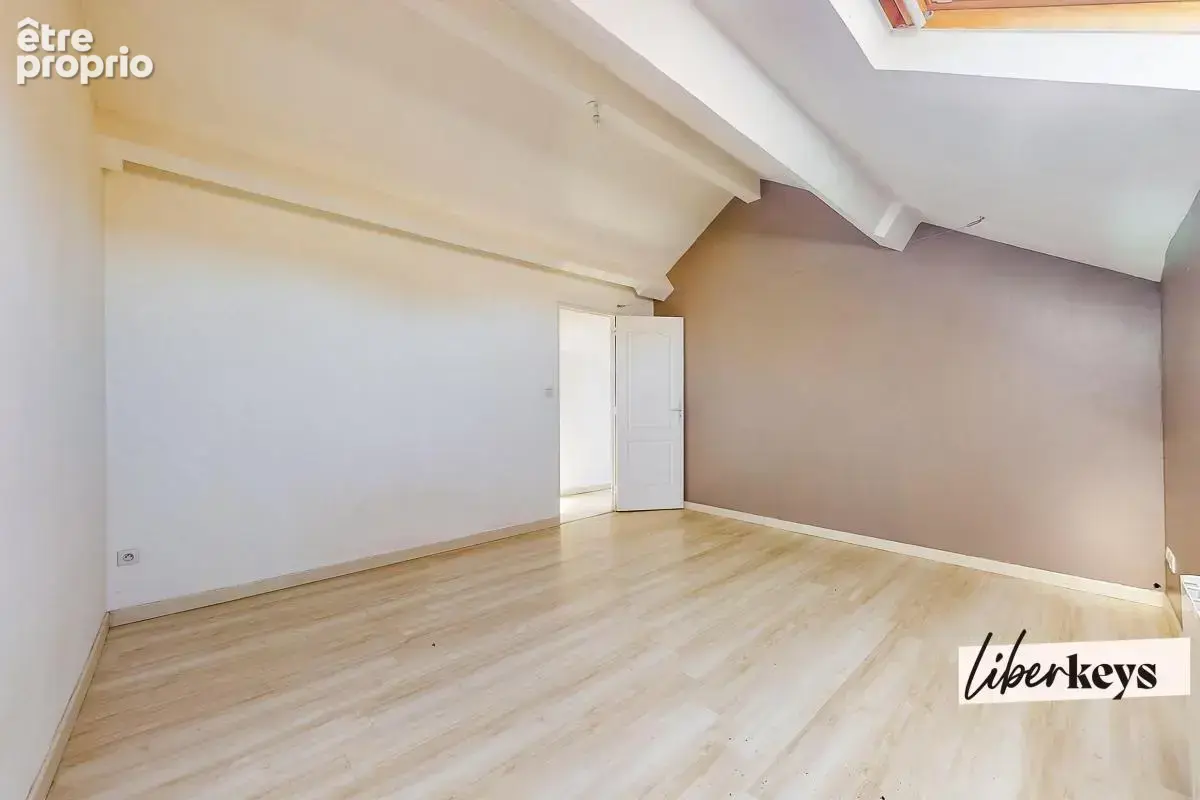 Vert-en-drouais - proche dreux  3 pieces 76 m2 - esprit maison, exterieur & grand garage - photo 7