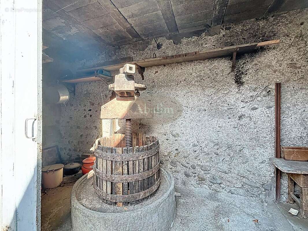 Maison et appartement - photo 21