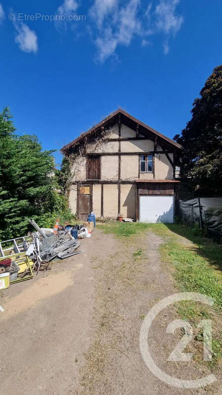 Maison à MOULINS
