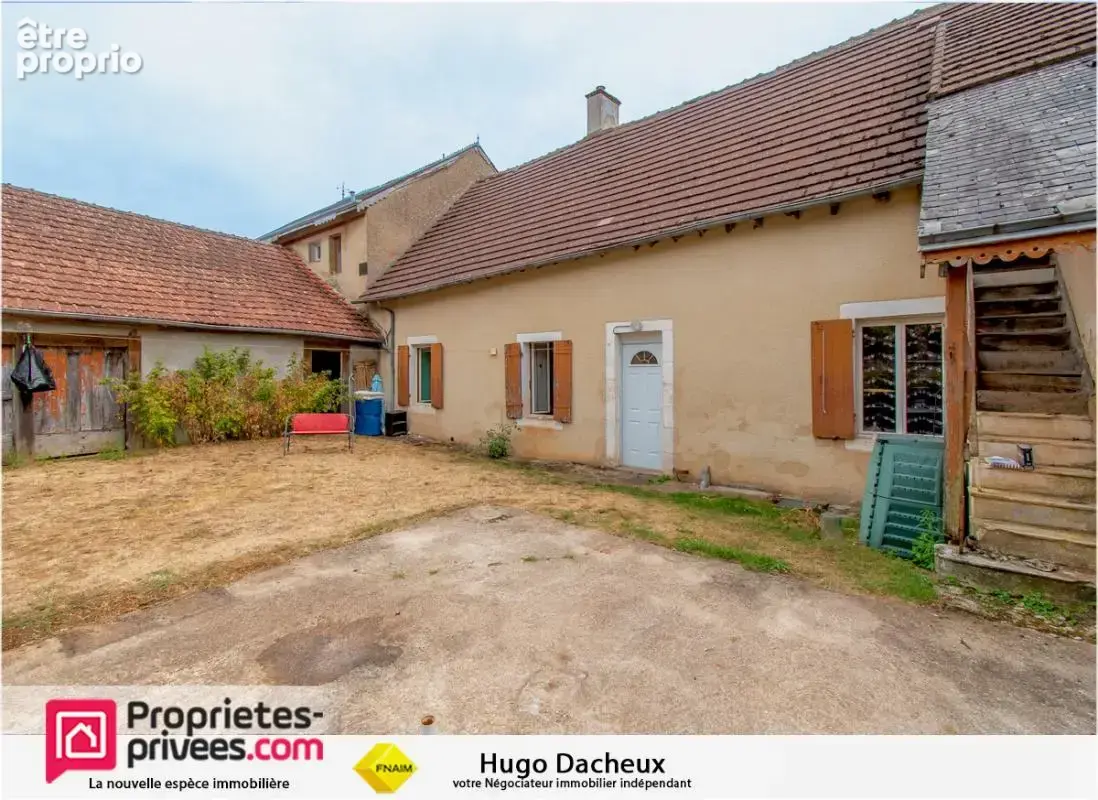 Maison à MASSAY