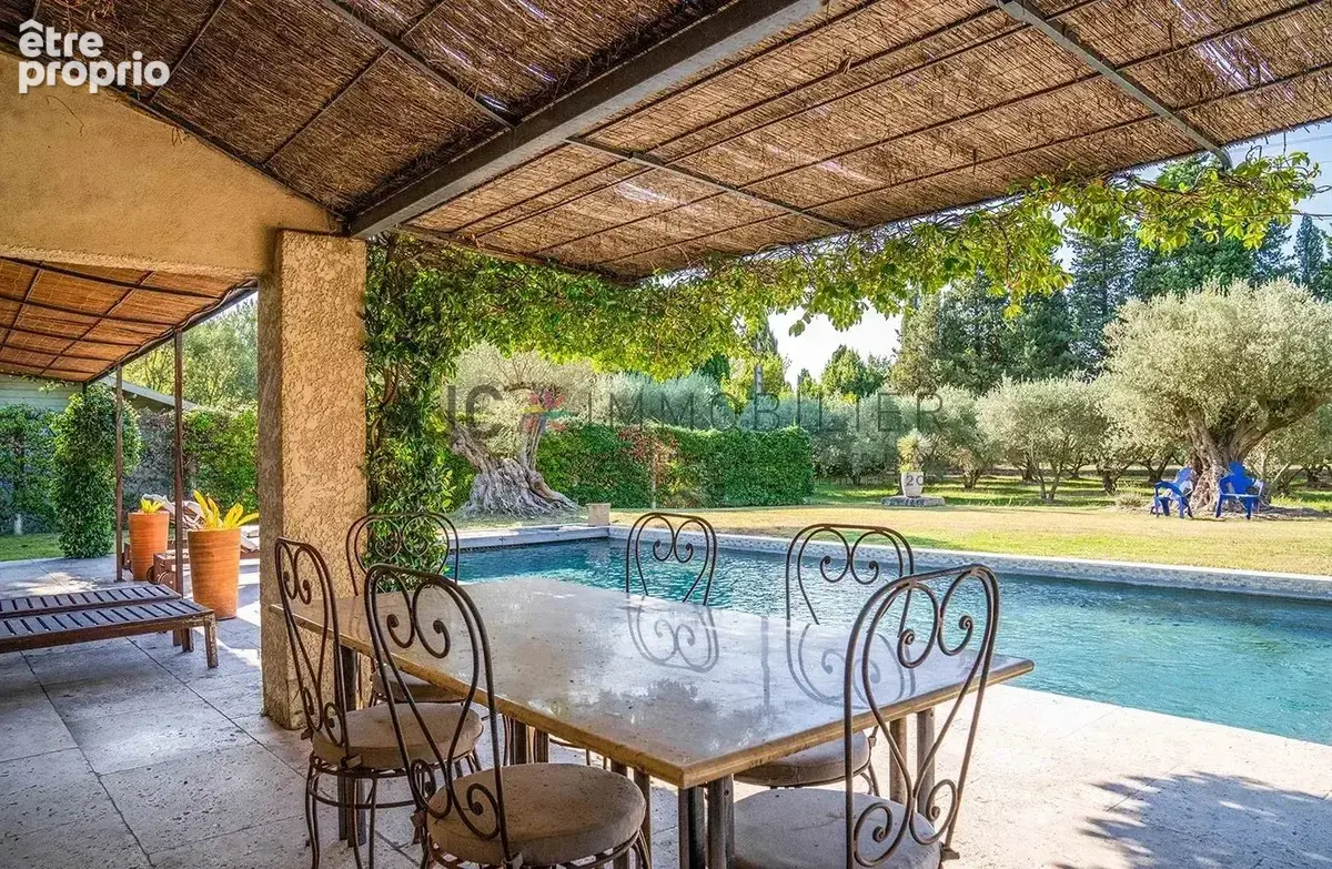 Photo Maison à Saint-Remy-De-Provence au prix de 2 095 000€