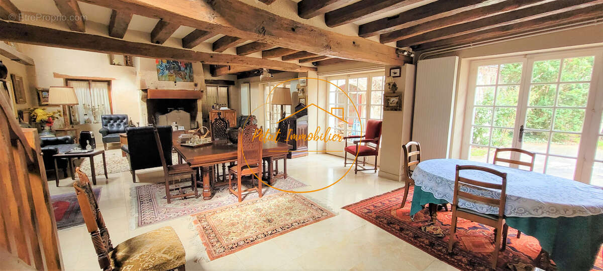 Maison à LAILLY-EN-VAL