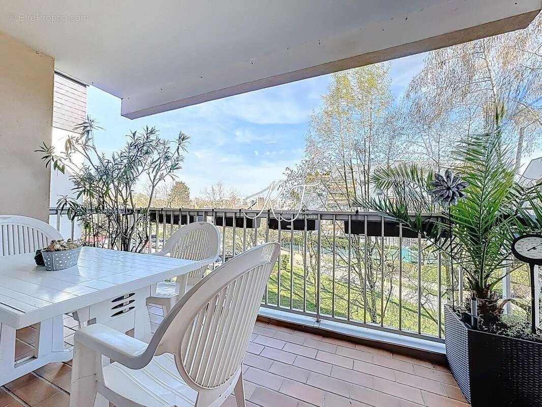 Photo 2 - Appartement à ERAGNY