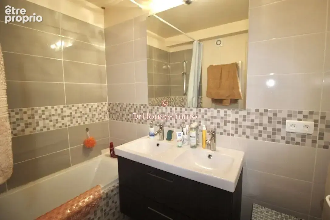 Appartement 3 pièces 68 m² à vendre à La Croix-Valmer (83420) - photo 37