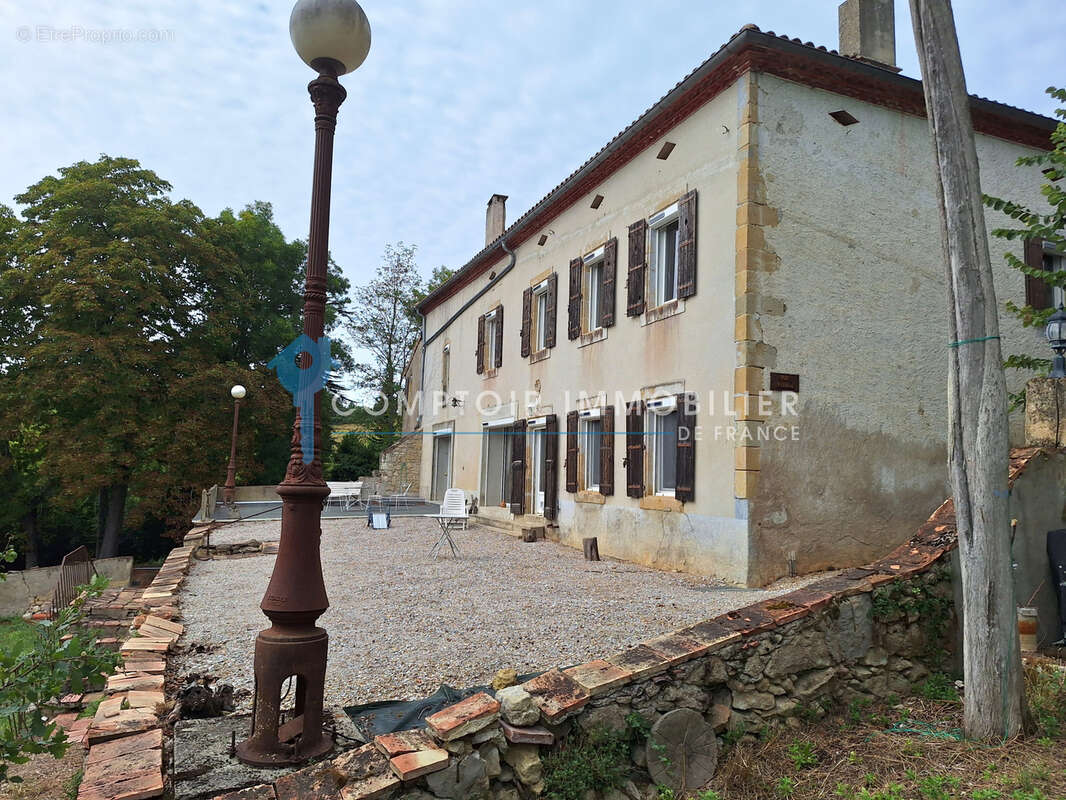 Maison à PUYLAURENS