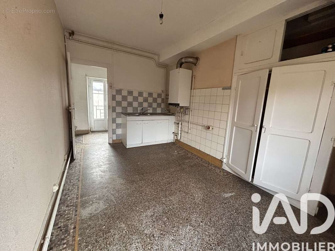 Maison 148 m² à La Grande-Verriere  - photo 2
