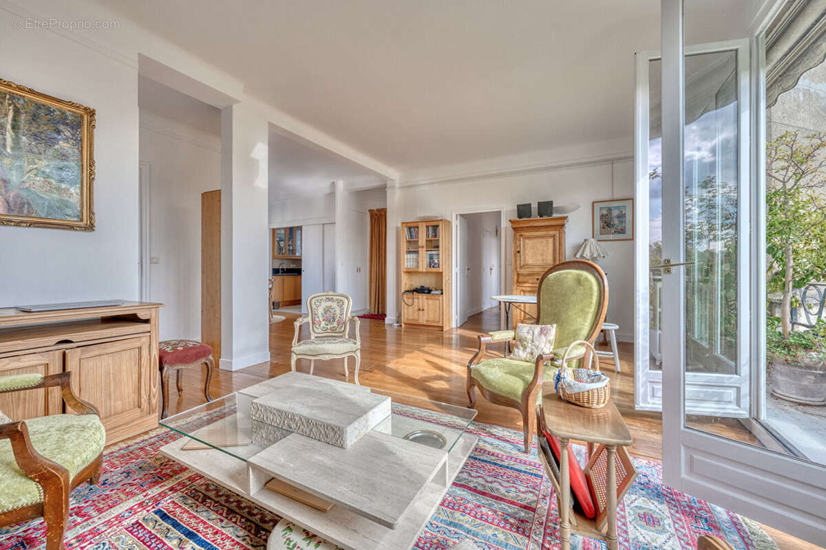 Appartement à VANVES