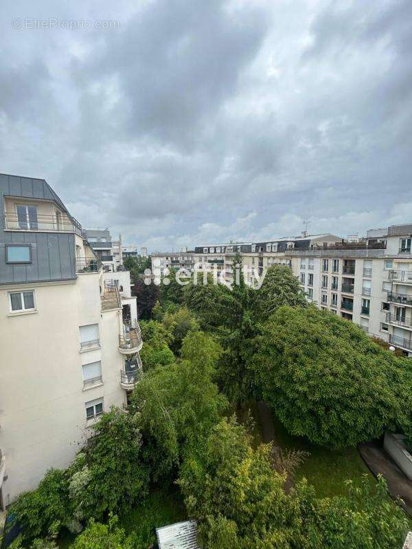 Appartement à ROSNY-SOUS-BOIS