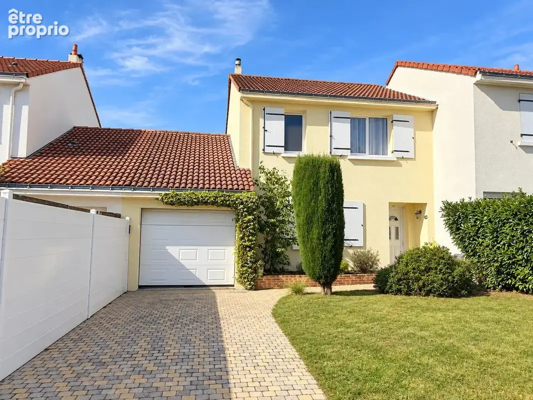 Appartement à SAINT-SEBASTIEN-SUR-LOIRE
