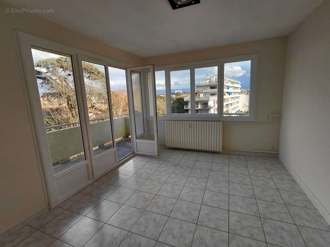 Appartement à VALENCE