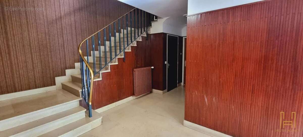 Appartement à VERSAILLES