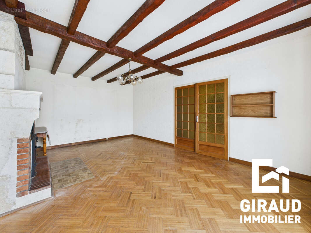 Maison à SAINT-PIERRE-LE-VIEUX