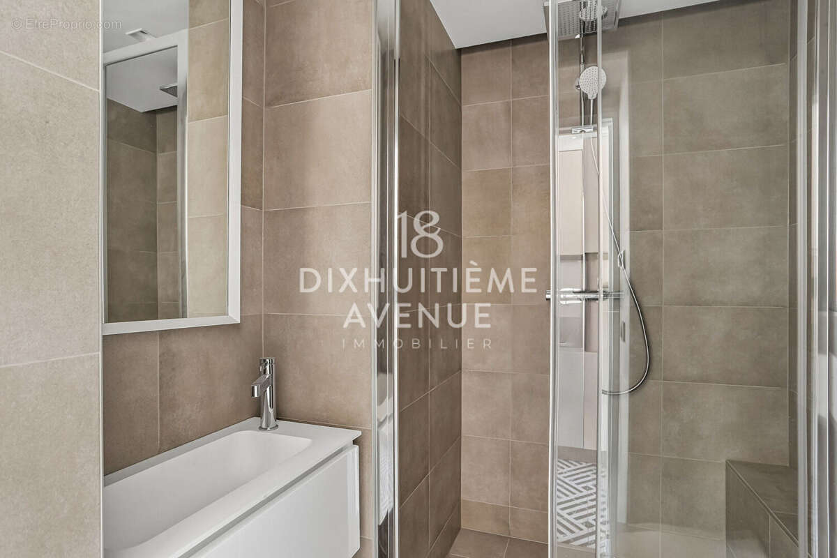 Rue de Clignnacourt 23m² - Vue Sacré Coeur - photo 7